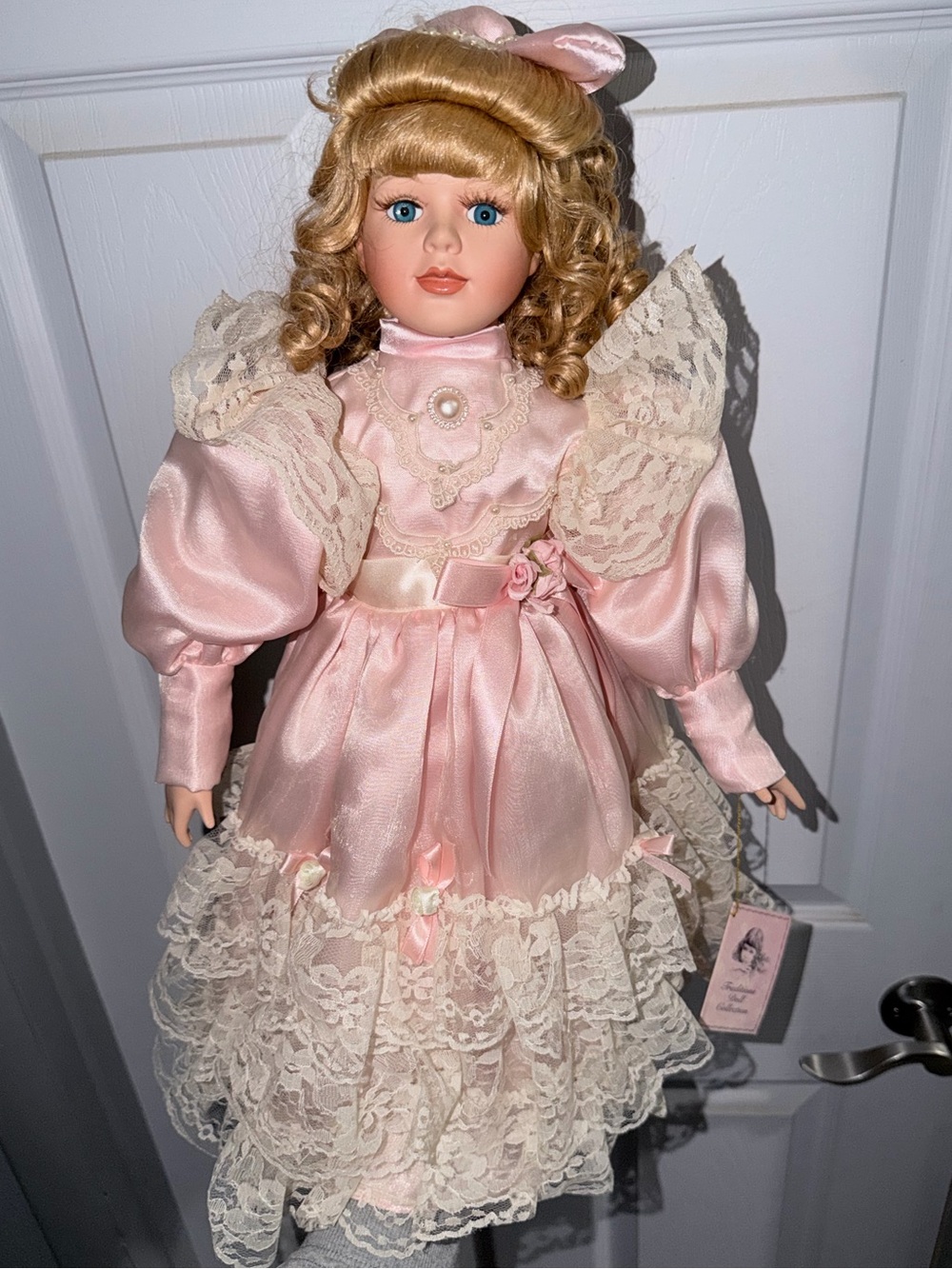 Rare Limited Edition Traditions Porcelain Doll 23/180 Pink Victorian Dress.